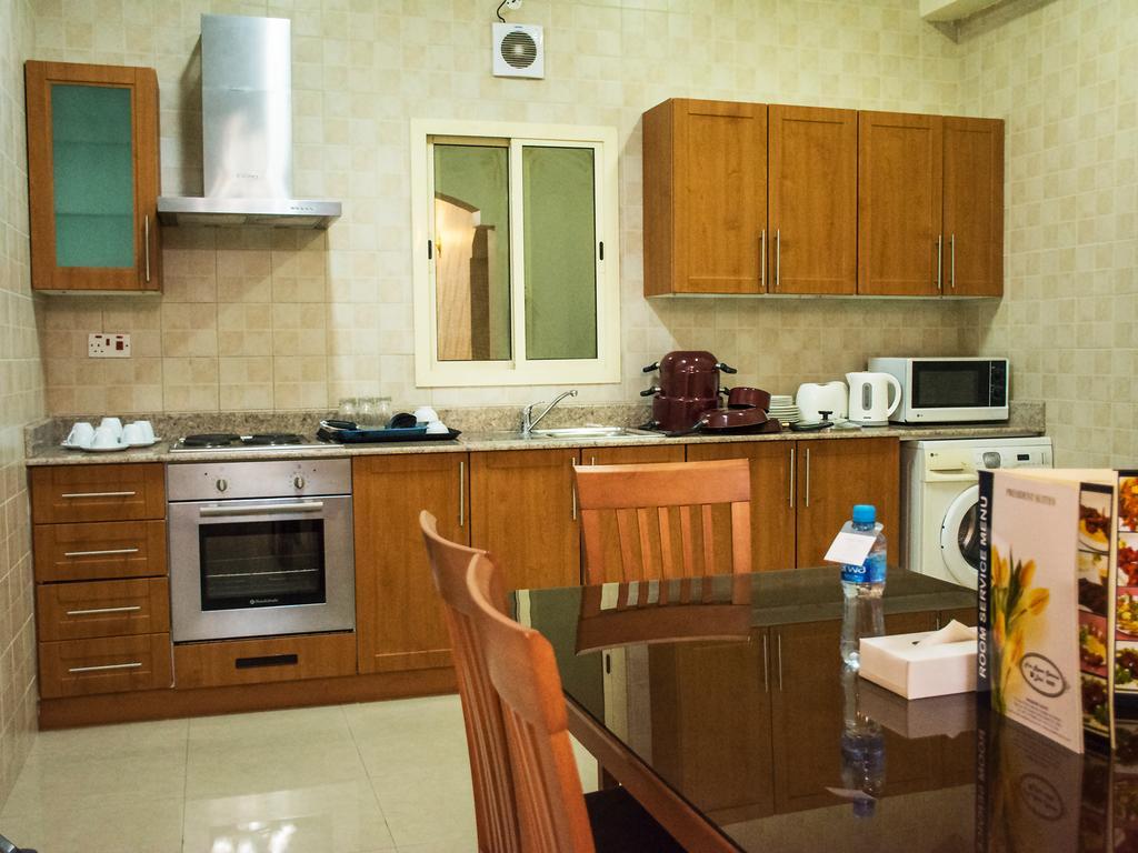 المنامة President Suites Apartments المظهر الخارجي الصورة