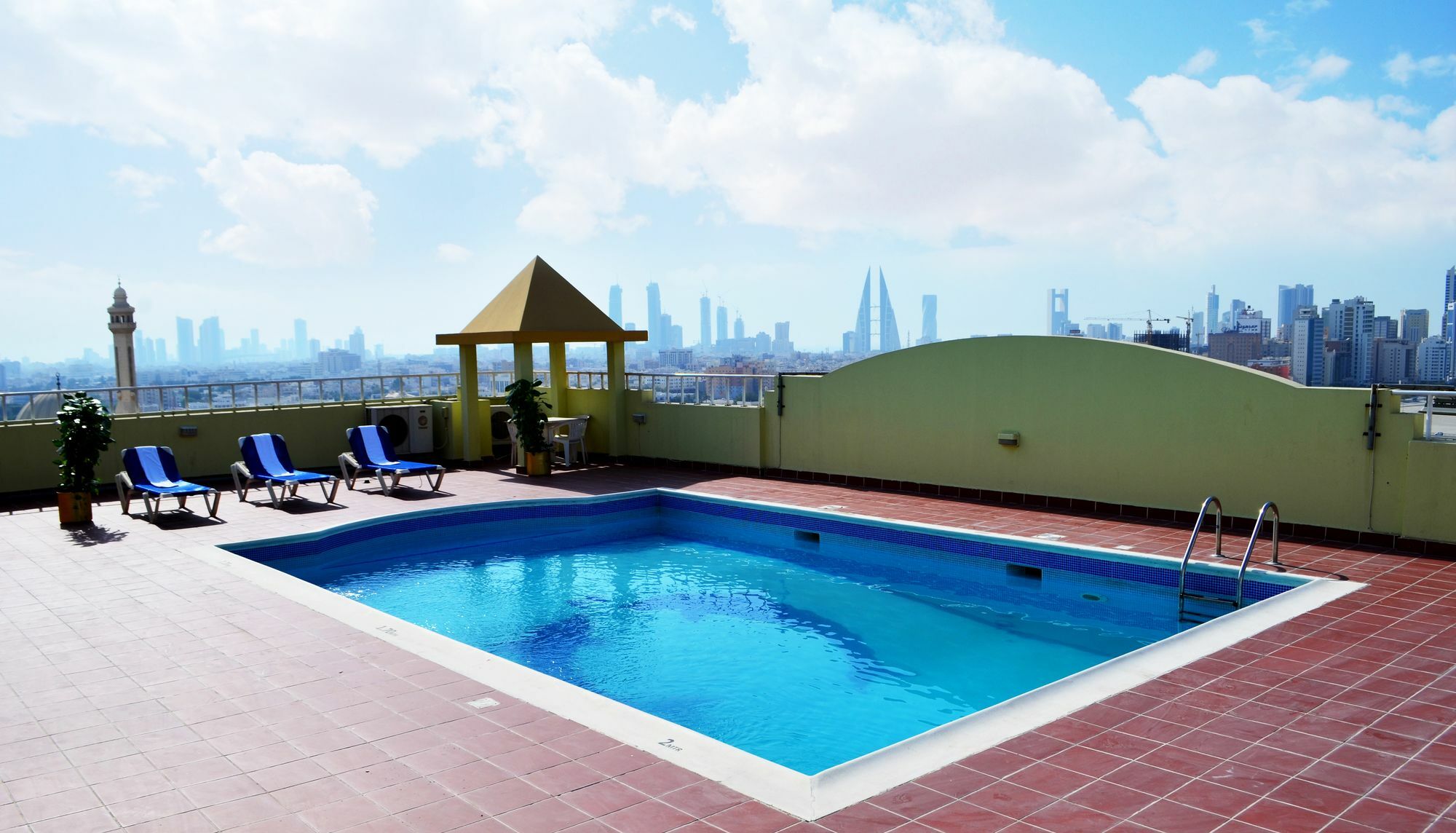المنامة President Suites Apartments المظهر الخارجي الصورة